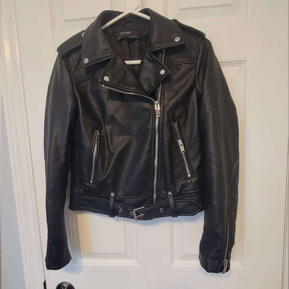 Zara Black Leather Biker Jacket Size Small